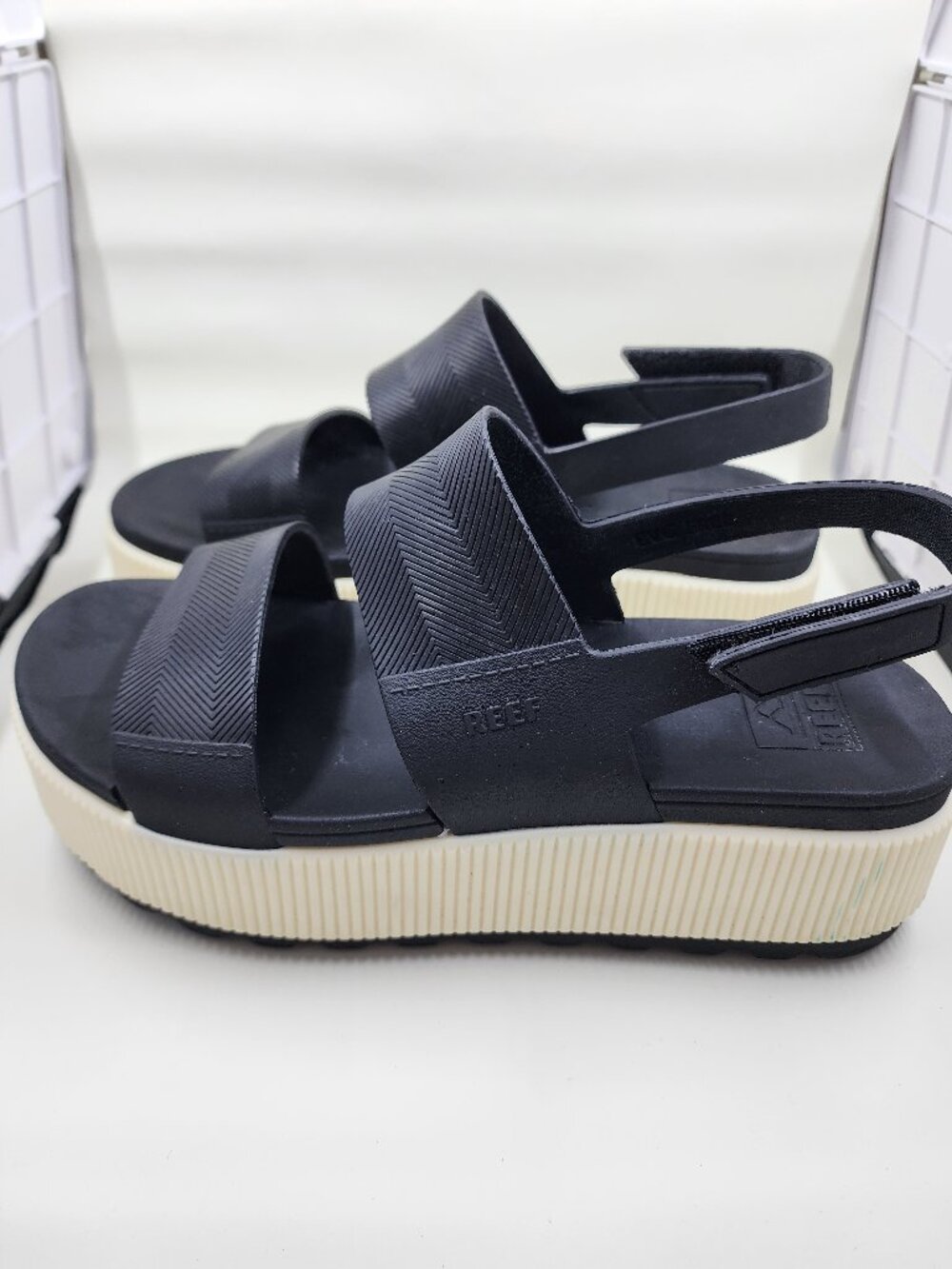 Reef Water Vista Higher Platform Sandals - Black Vintage - Size 8